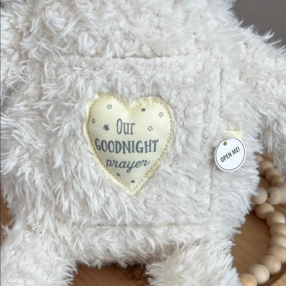 NWT Demdaco Cream Plush Lamb 